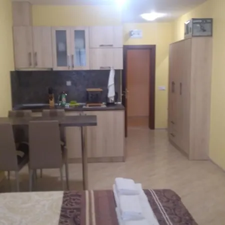 Hotel de apartamente Mojito Club Lozeneț